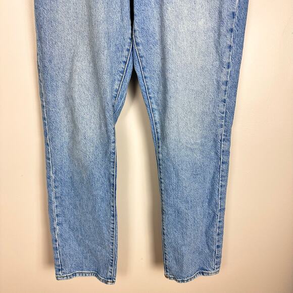 Good American Good Classic Straight Slim High Rise Stretch Jeans Light Wash 4/27 - Picture 6 of 9
